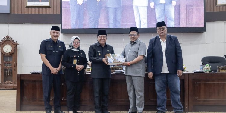 Rapat paripurna DPRD Banten Bahas Apbd perubahan tahun 2024