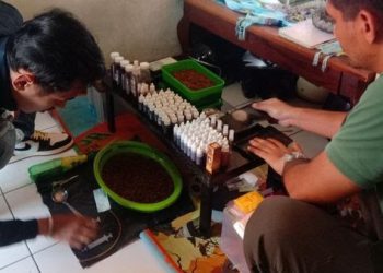 Polisi Gerebek Kontrakan di Bandung yang Jadi Rumah Produksi Narkoba