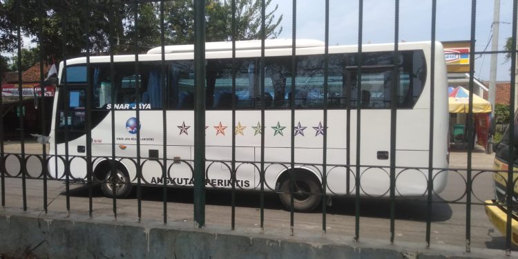 Masyarakat Kecamatan Cilograng butuh Angkutan umum Sinarjaya