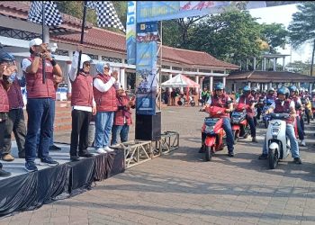 Kampanye penggunaan kendaraan listrik,Puluhan Wartawan Touring motor listrik bersama PLN UID Banten