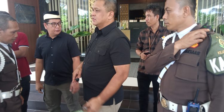 Usut tuntas Dugaan kasus korupsi di Banten