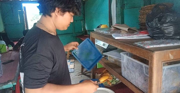Bisnis Nasi bebek bumbu hitam cuan jutaan rupiah perhari