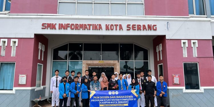 Mahasiswa Universitas Pamulang dan SMK Informatika Gelar Pelatihan Smart Car Berbasis Arduino
