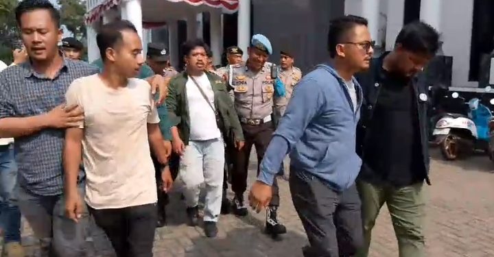 Aktivis Pandeglang Cari Masalah Dengan Wartawan