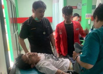 Polisi Bubarkan Paksa Aksi LMND Serang Tolak “Serakahnomics”, Satu Mahasiswa Luka