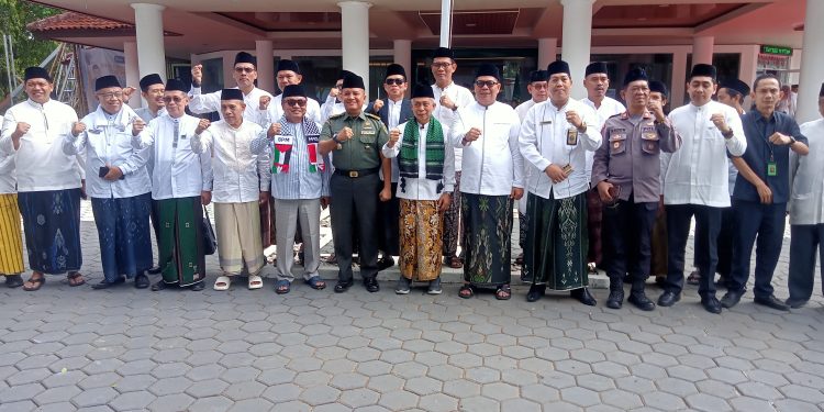 Penanaman Pohon Warnai Puncak Peringatan Hari Santri Nasional