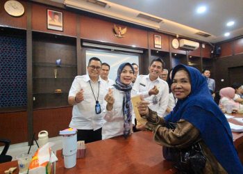 Bupati Serang Perkuat Ekonomi Warga Rentan dengan Bantuan Modal Usaha Produktif
