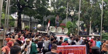 Aliansi Mahasiswa Minta Pecat dan Usut Tuntas Dugaan Ijazah Palsu Asrul Sani