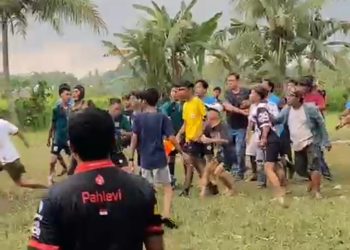 Liga Bola Tarkam Di Tunjungteja Ricuh
