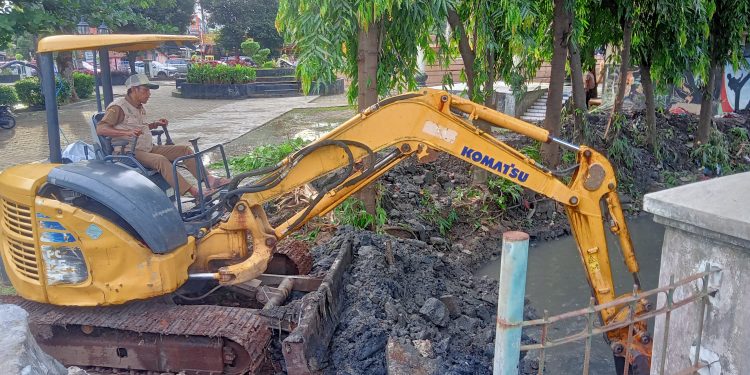 Pasar Royal Baru Kota Serang Kebanjiran