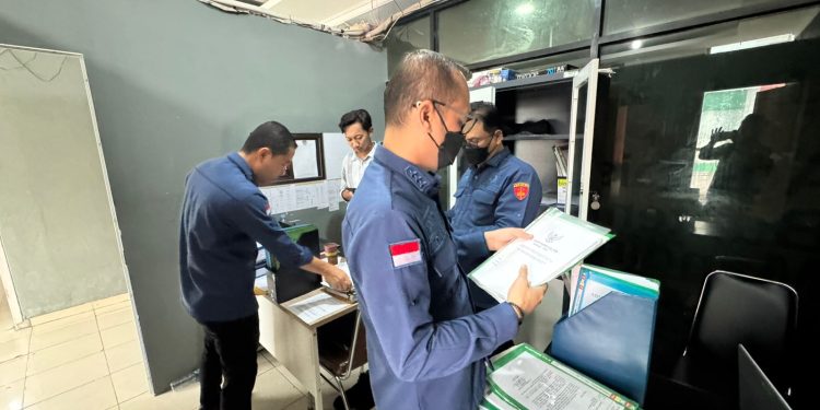 Kantor BUMD Banten Digeledah Jaksa