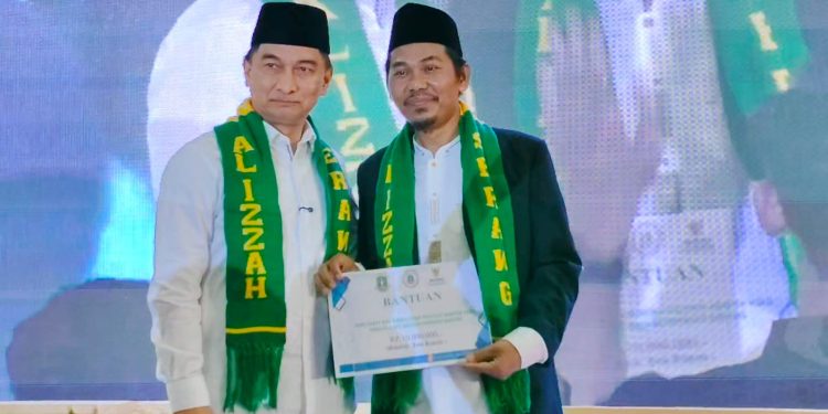 Yayasan Al-Izzah Serang Sukses Selenggarakan Haflatul Quran ke 6